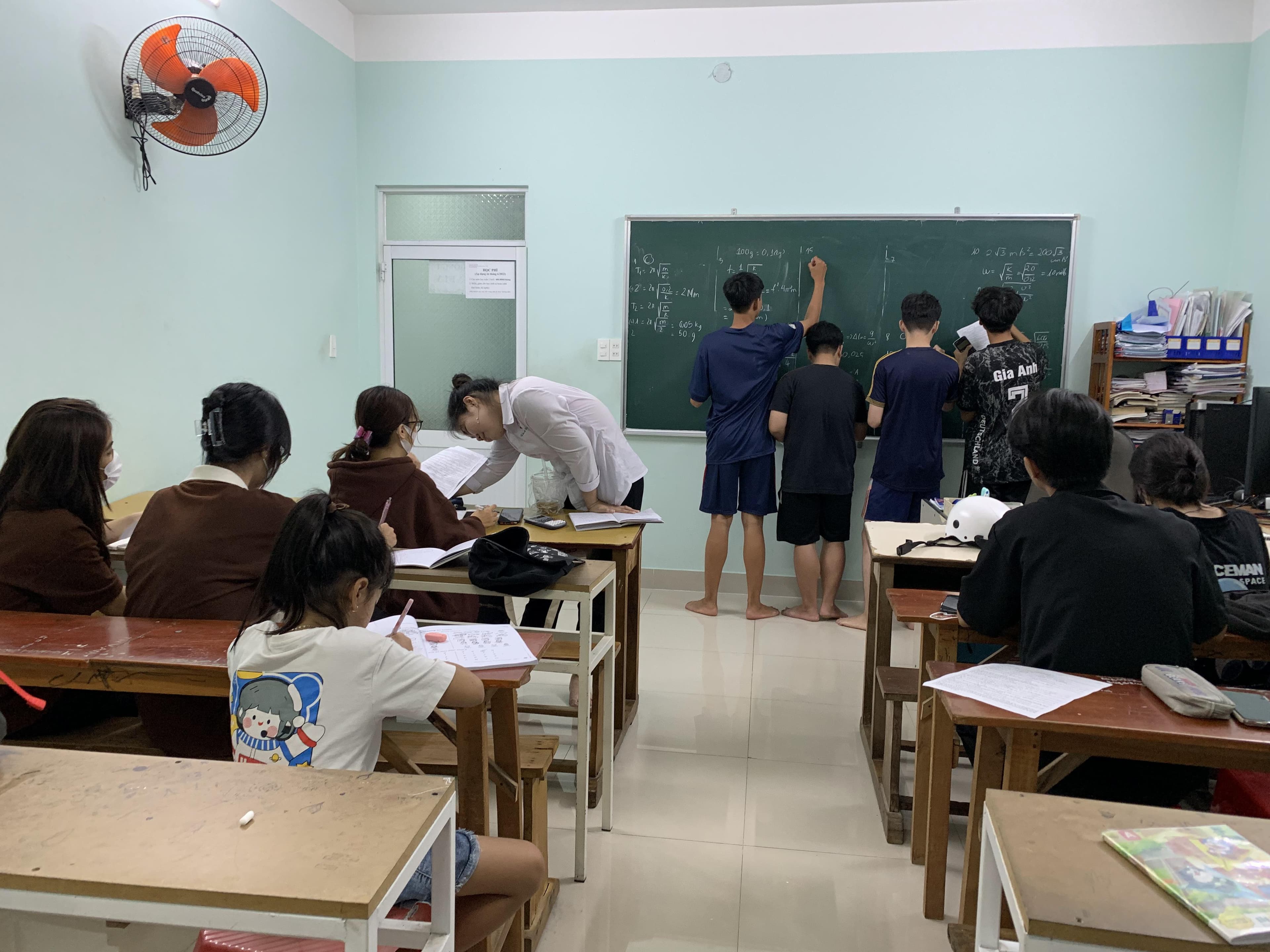 Classroom 6