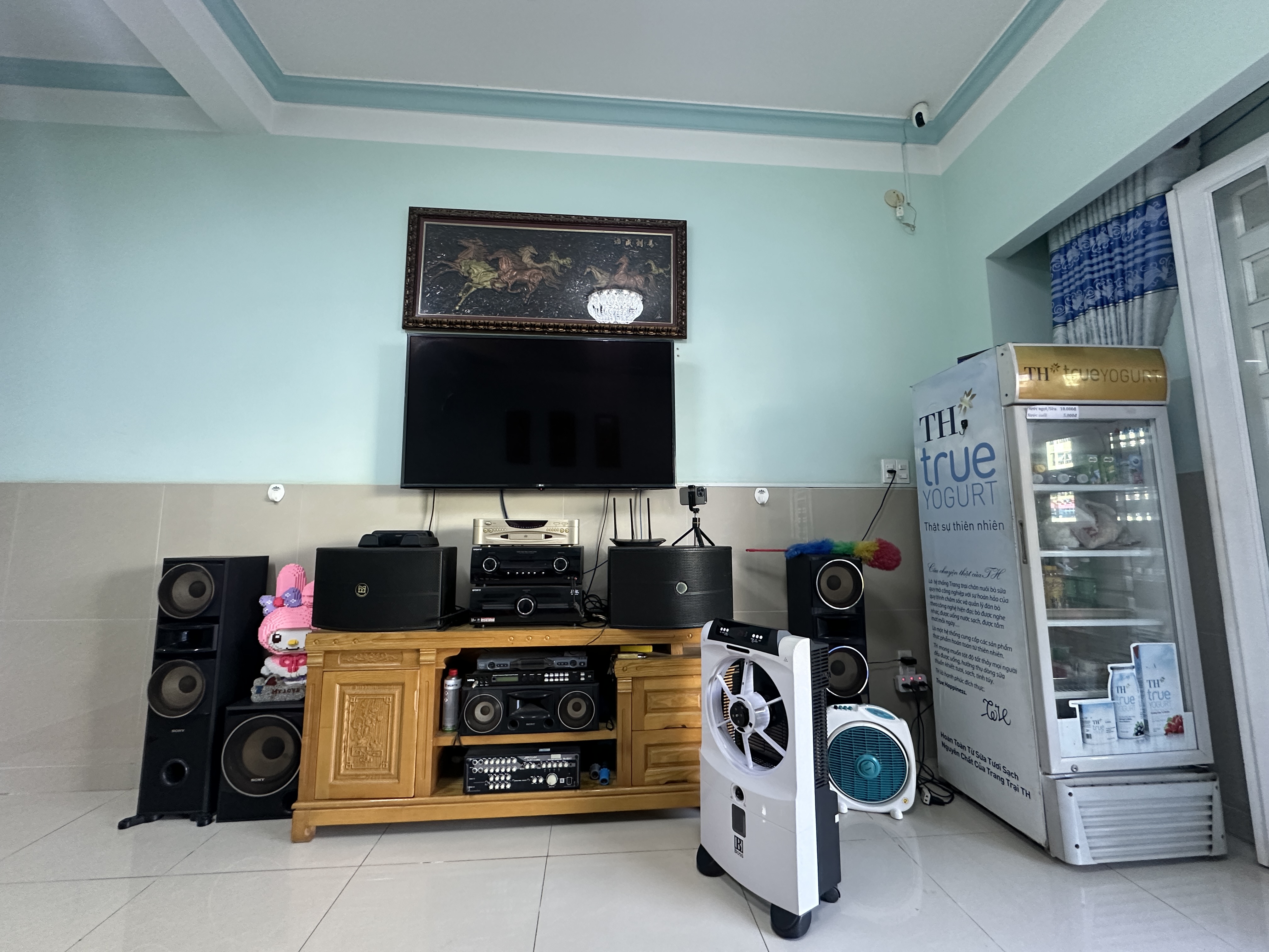 Hình 3 - Cơ sở vật chất